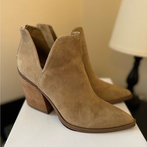 Steve Madden Alyse Booties